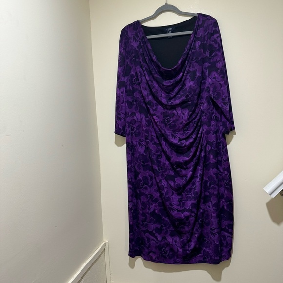 Women’s Chaps Brand Black + Purple Floral 3/4 sleeves Midi Length  Dress Size 18 - Picture 1 of 16